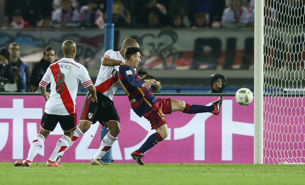Messi sblocca il risultato al 36&#39; del primo tempo (Reuters)